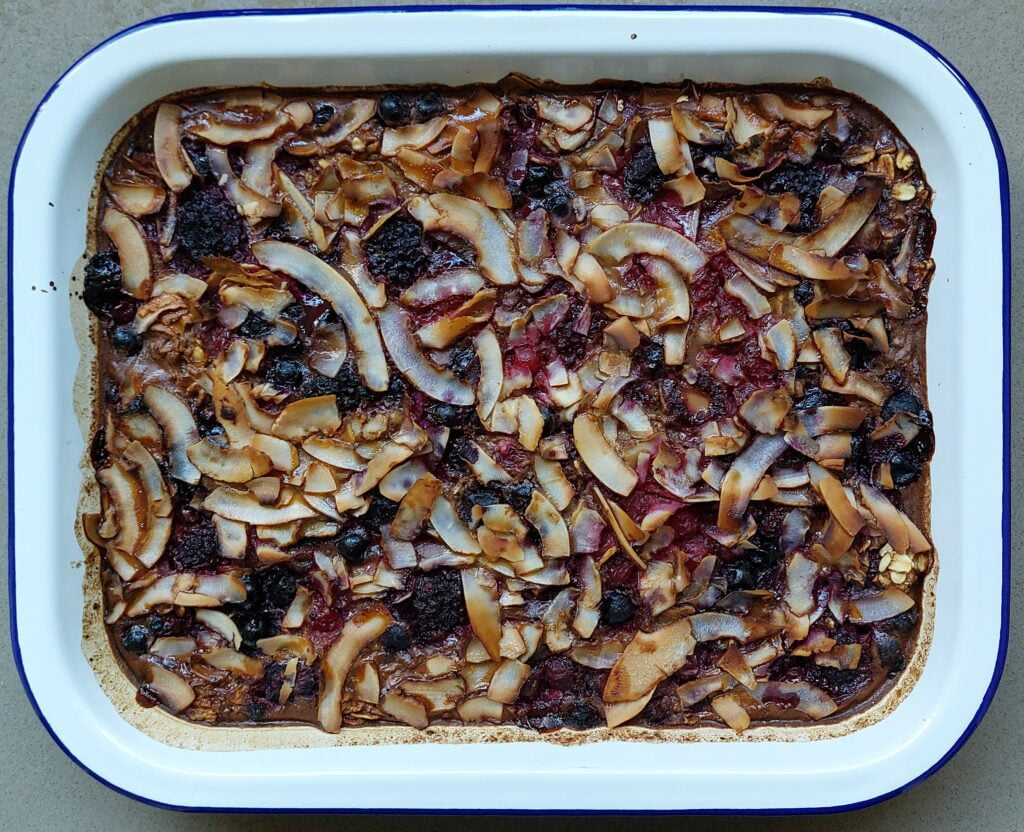 Oat & berries bake.